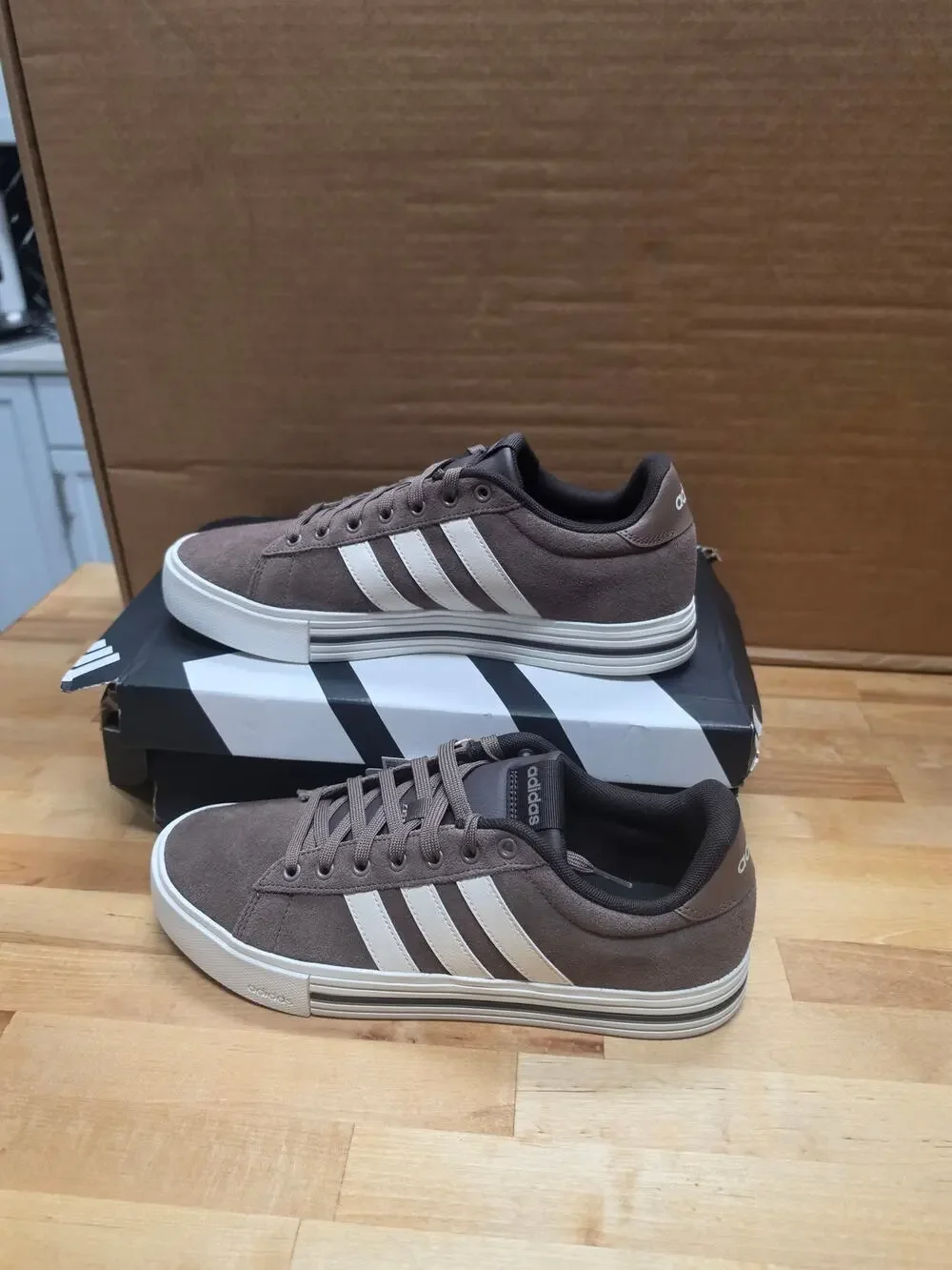 Adidas Daily 4.0 Size 10 Men / Size 11 Women